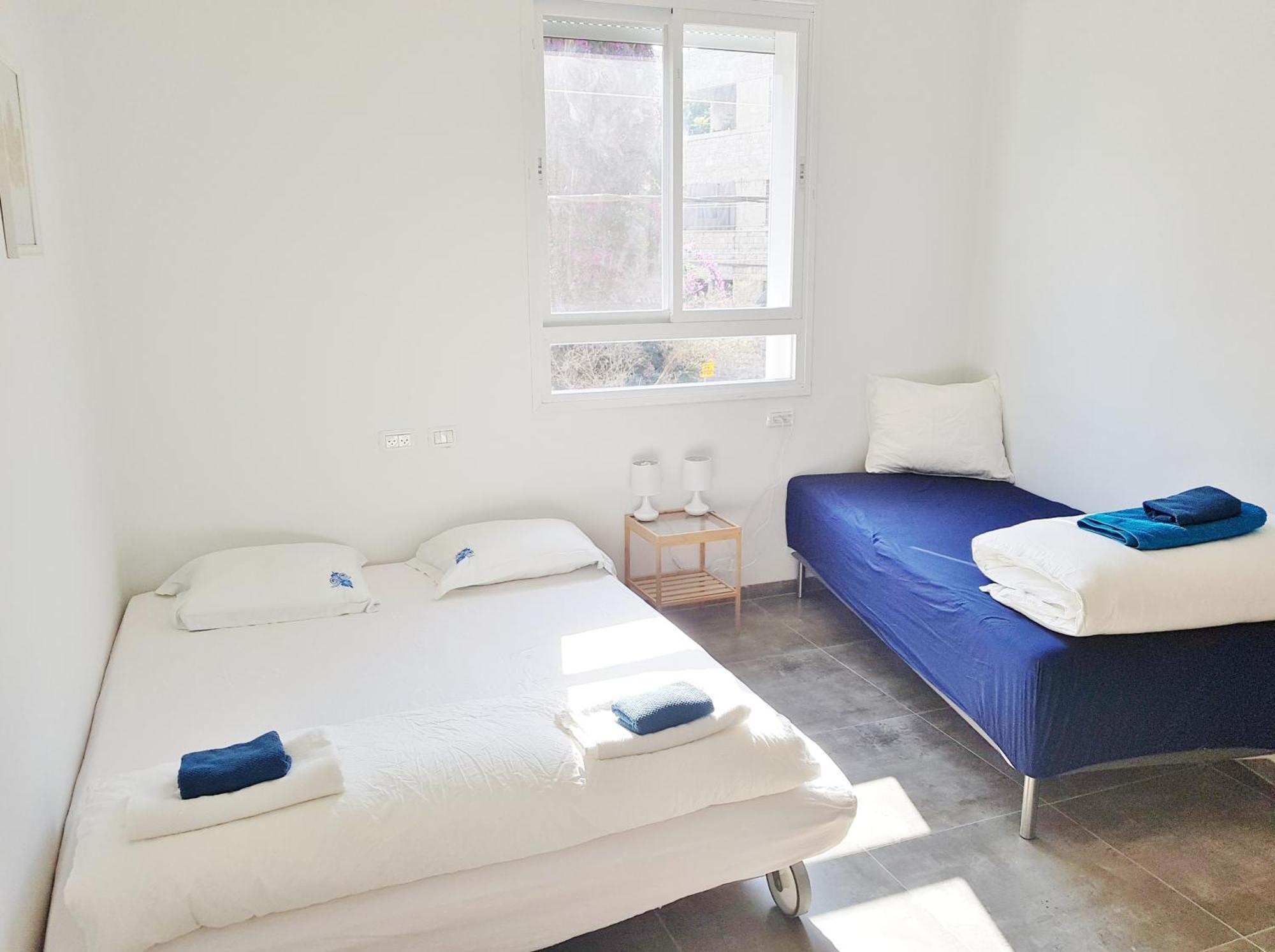 Carmel Apartments Haifa Zimmer foto